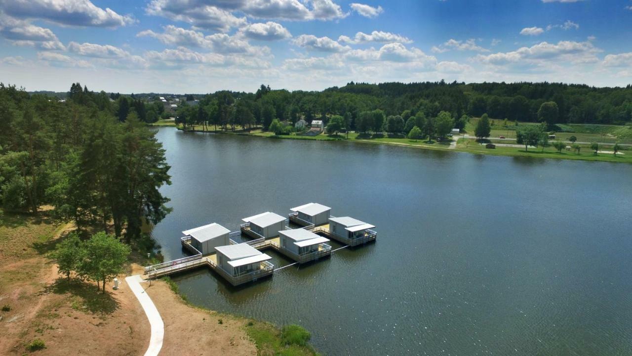 Готель Vvf Correze Pays D'Eygurande Екстер'єр фото